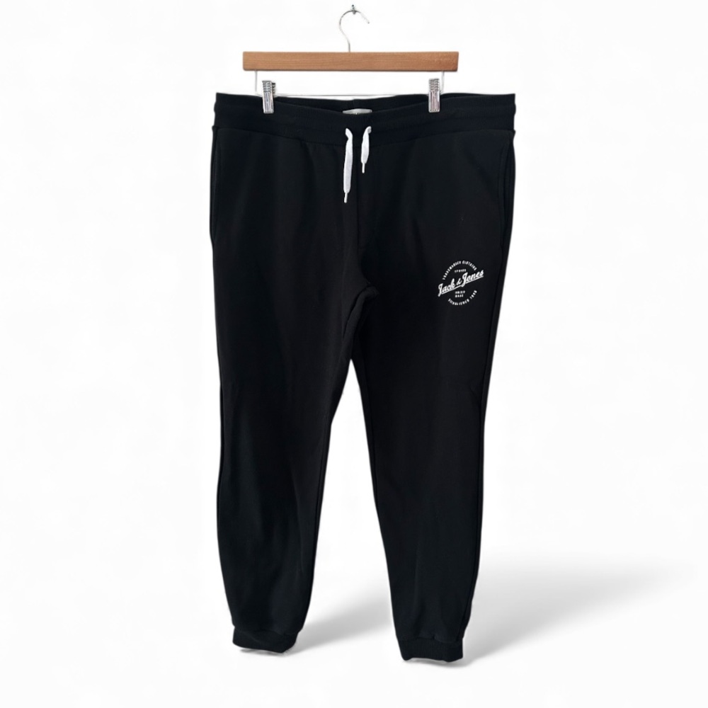 Jack & Jones Black/White Casual Active Loungewear Jogger Sweatpants